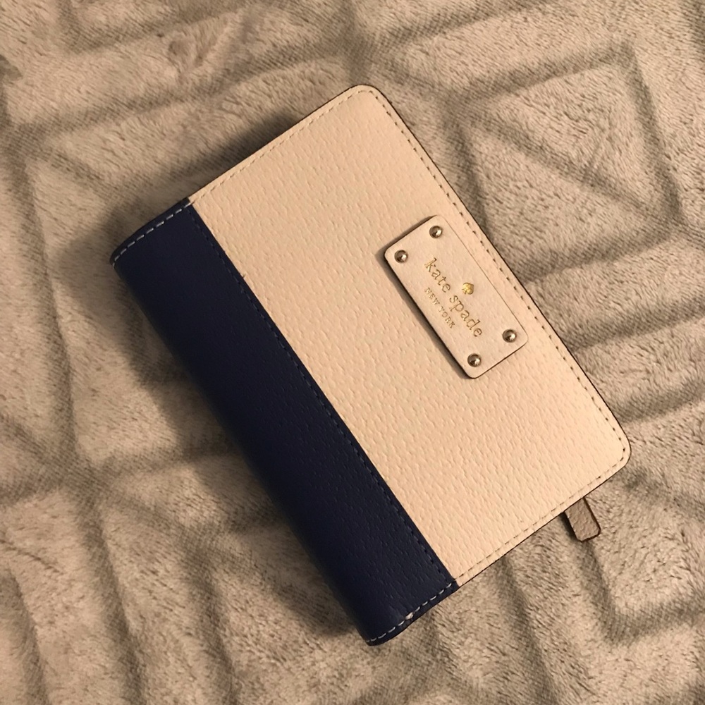 Kate Spade Wallet BRAND NEW